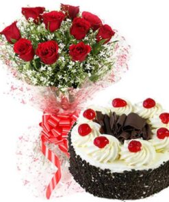 30 Red Roses with Blackforest