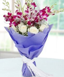 Beautiful  Wrapped Flowers Bunch