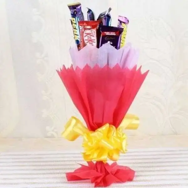 Mixed Small Chocolates Set