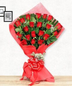 Mini Bunch of 20 Red Roses