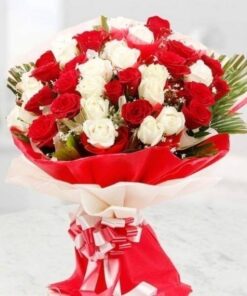 Mixed Roses with Green Fillers