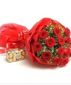 Rochers & Red Roses Bouquet