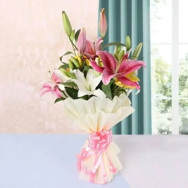 Mixed Lilies Bouquet