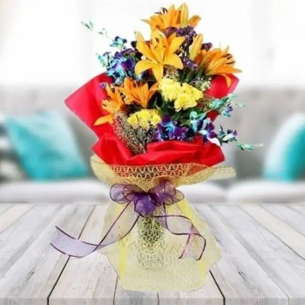 Asiatic Lilies with Luxury Flowers Bouquet