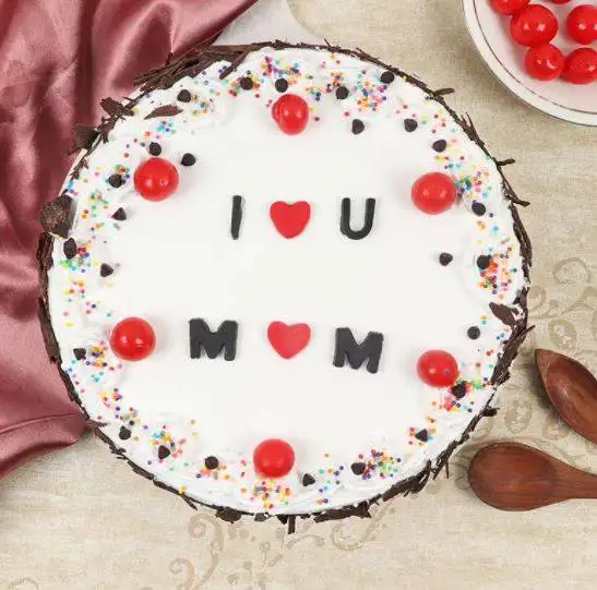 Cherried Love You Mom Cake - Image 3