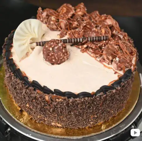 Chocolates Surpise under a Bomb - Image 2