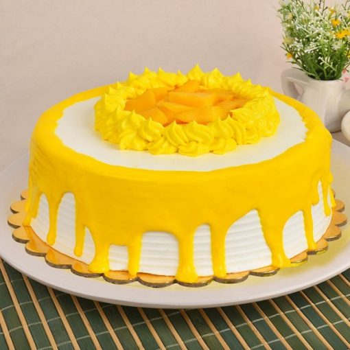 Creamy Layered Mango Cake