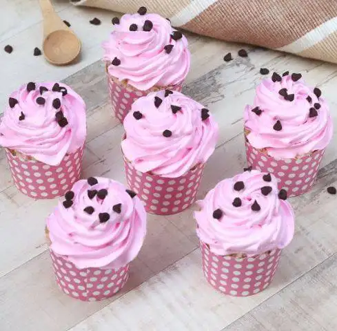 Cup Cakes of Strawberry Flavoured