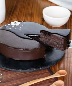 Dark Choco Creamy Cake