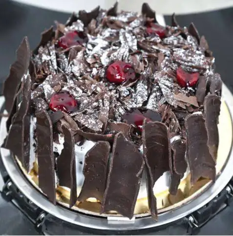 Black Forest Bomb Cake - Image 2
