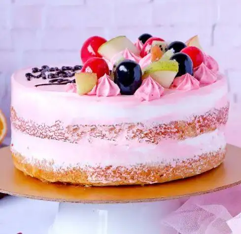 Tasty Fruits Cake - Image 3