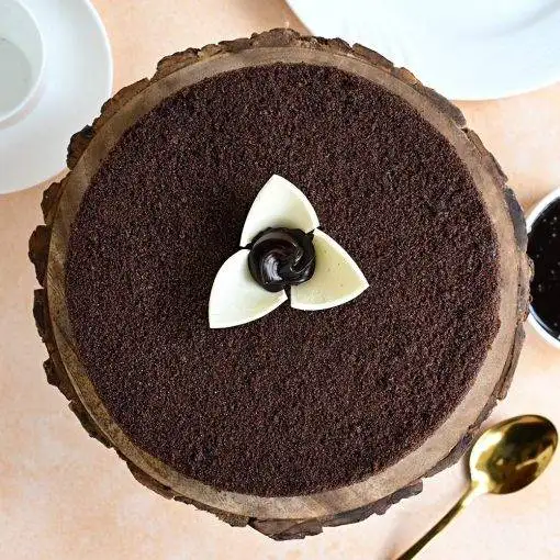 Tasty Creamy Choco Round Shape Cake - Image 2