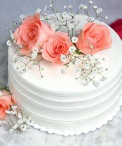 Rosy Garnished Vanilla Cake