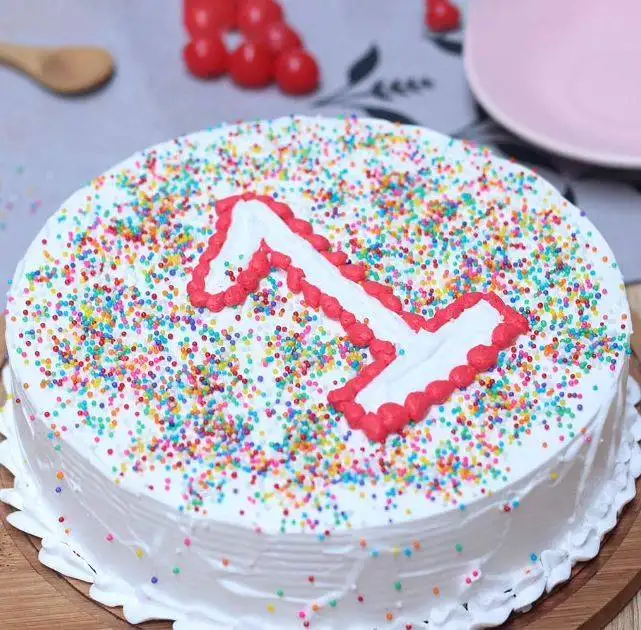 1st Birthday Round Shape Colourfull Balls Cake