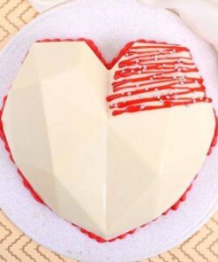 Alternative view of Heart Shaped Velvet  Creamy  Pinata Cake