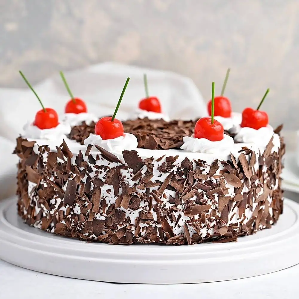 Crunchy Black Forest Cake - Image 2