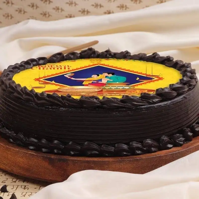 Chocolaty Karwa Chauth Cake
