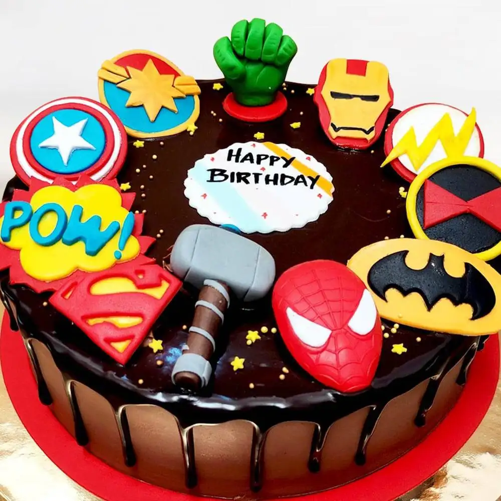 Super Heroes Fondant Cakes