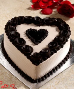 Chocolaty Heart and Roses Cake