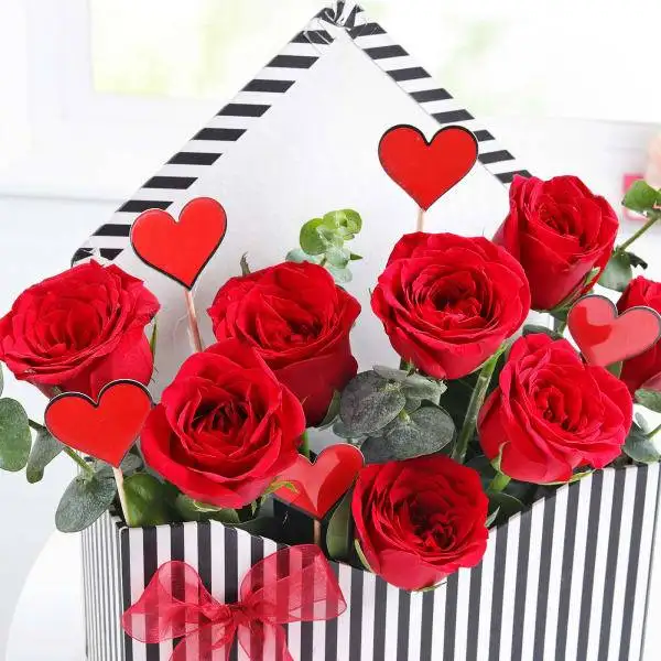 Amazing 8 Red Roses Arrangement