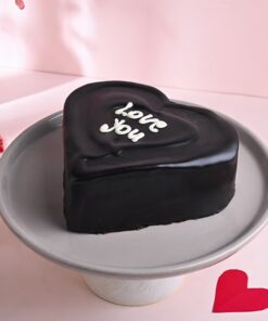 Affectionate Cocoa Heart Cake