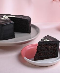 Affectionate Cocoa Heart Cake
