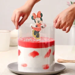 Minnie’s Berry Bliss Pull-Up Cake