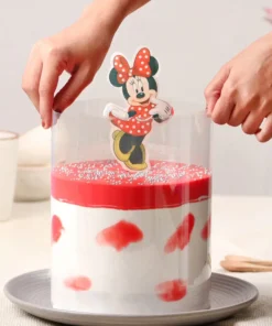 Minnie’s Berry Bliss Pull-Up Cake