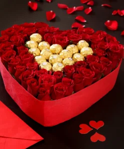 Scarlet Heart Luxury Arrangement