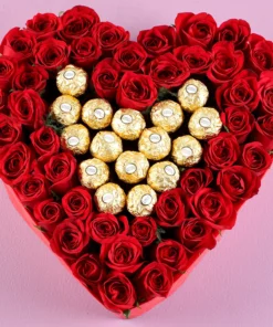 Scarlet Heart Luxury Arrangement